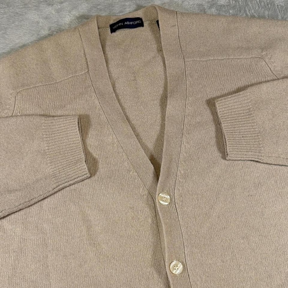 90s Vintage John Ashford Pure Wool Cardigan | Beige | Large